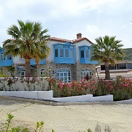 Fener Burnunda Denize Sifir Orjinaltas Malikane Cesme