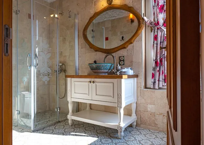 别墅 Fener Burnunda Denize Sifir Orjinaltas Malikane